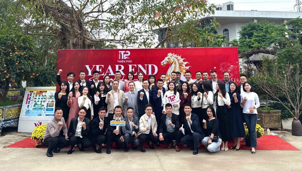 Tập thể CBNV Thiên Phú